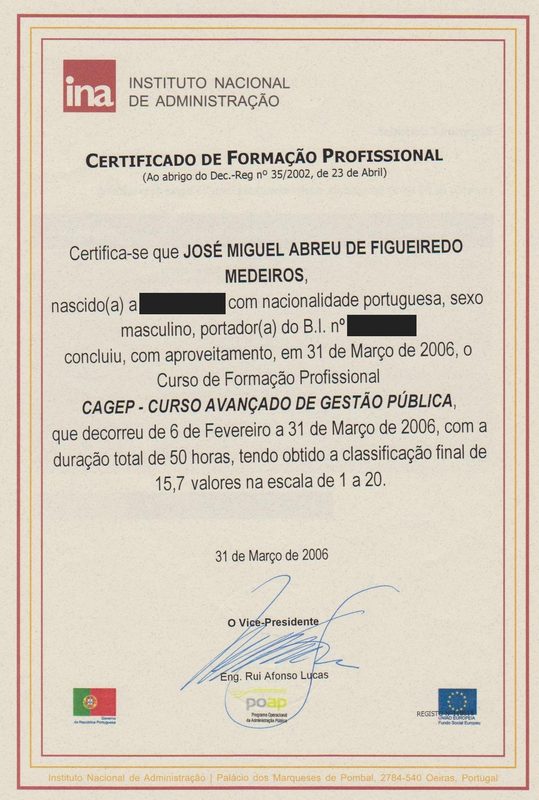 INA professional training certificate for the CAGEP advanced public management course. Personal identification details are covered.